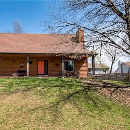 Image 2 - 379 West 14th Street, Eudora, KS 66025, USA - House for sale