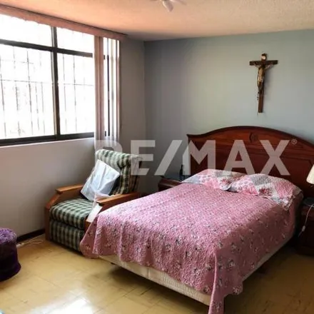 Buy this 6 bed house on Calle Campo Pitero in Azcapotzalco, 02720 Mexico City