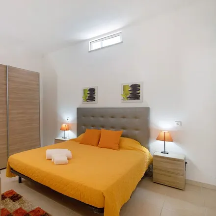 Image 1 - Moncarapacho e Fuseta, Faro, Portugal - Apartment for rent