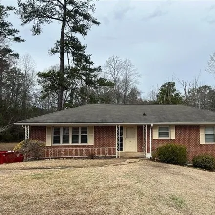 Buy this 5 bed house on 1771 16th Street Southwest in Lanett, Chambers County