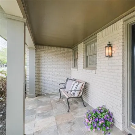 Image 4 - 4061 Chatham Lane, Houston, TX 77027, USA - House for rent