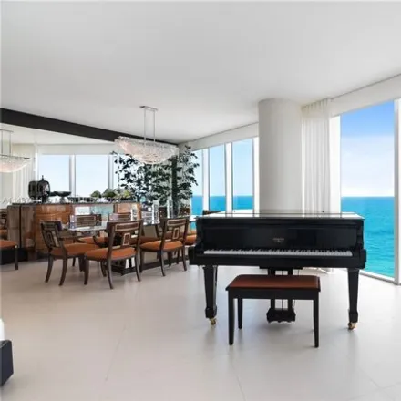 Buy this 3 bed condo on 2711 S Ocean Dr Unit 2205 in Hollywood, Florida