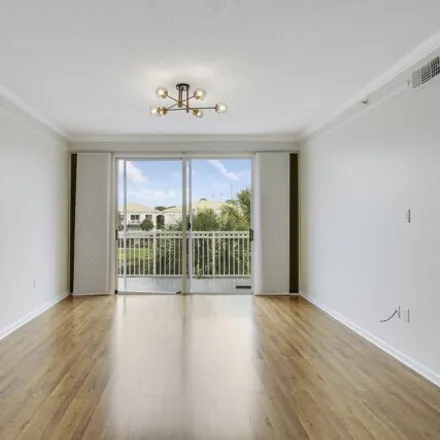 Rent this 1 bed condo on unnamed road in Palm Beach Gardens, FL