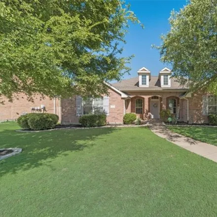 Buy this 3 bed house on 2793 Tea Olive Drive in Glenn Heights, TX 75154