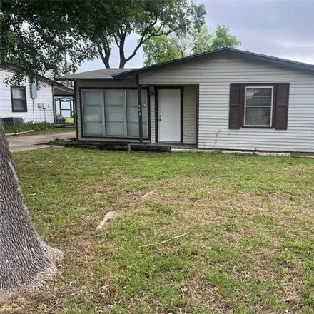 Buy this 2 bed house on 760 North 4th Street in Garland, TX 75040