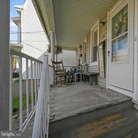 Image 2 - 116 East Union Street, Schuylkill Haven, Schuylkill County, PA 17972, USA - Townhouse for sale