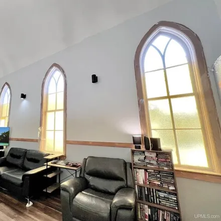 Image 6 - Central Lutheran Church, 612 12th Avenue, Menominee, MI 49858, USA - House for sale