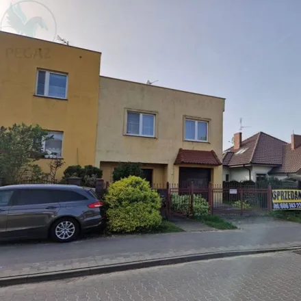 Buy this studio house on Kościerzyńska 67 in 60-453 Poznan, Poland