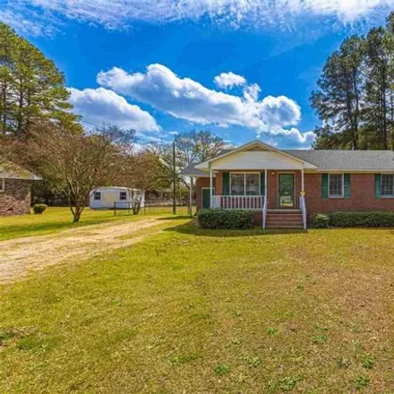 Buy this 3 bed house on 205 East Reaves Avenue in Dillon, SC 29536