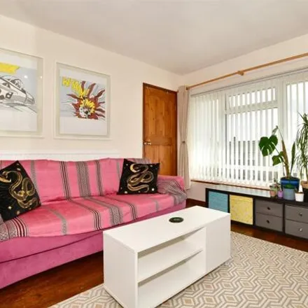 Buy this studio apartment on Hawkins Road in Tilgate, RH10 5NL