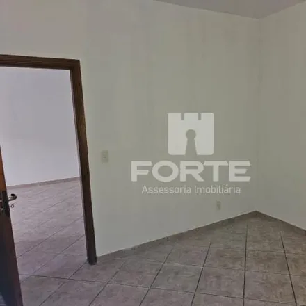 Rent this 2 bed apartment on Avenida Prefeito Henrique Peres in Brás Cubas, Mogi das Cruzes - SP