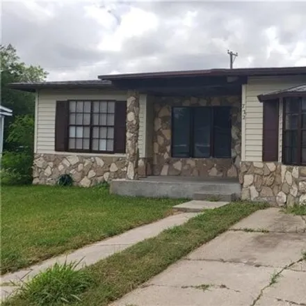 Buy this 3 bed house on 724 Collingswood Drive in Corpus Christi, TX 78412