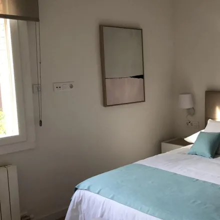 Rent this 2 bed apartment on Carrer d'Ana María Matute Ausejo in 4, 08001 Barcelona