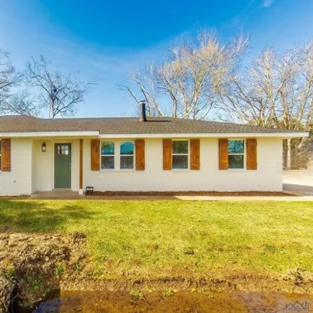 Buy this 3 bed house on 182 Saint Peter Street in Raceland, Lafourche Parish