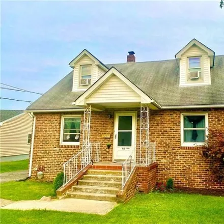 Buy this 4 bed house on 48 Tanneyanns Lane in Samsondale, Village of West Haverstraw
