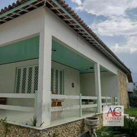 Buy this 4 bed house on Rua Hermogenes Martins in Novo Horizonte, Crato - CE