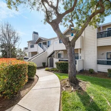 Image 3 - 395 Clearview Drive, Vallejo, CA 94591, USA - Condo for sale