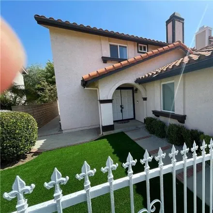 Image 2 - 19705 Shadow Glen Cir, California, 91326 - House for rent