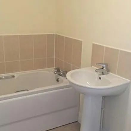 Rent this 3 bed apartment on Deansleigh in Lincoln, LN1 3QB