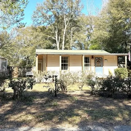 Buy this 2 bed house on 83021 Butler Road North in Auburn, Okaloosa County