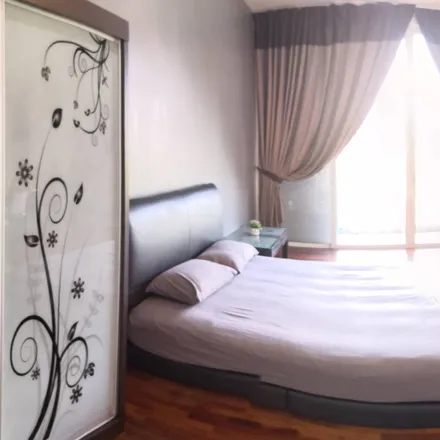 Rent this 1 bed apartment on Jalan Penggawa 13/2 in Bandar Mahkota Cheras, 43200 Kajang Municipal Council