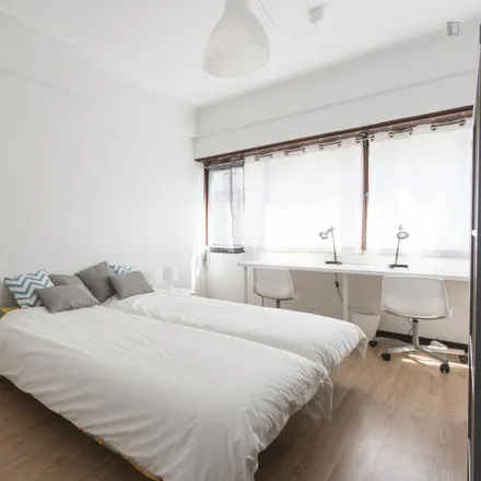 Rent this 1studio room on Avenida Visconde de Valmor 20 in 1000-292 Lisbon, Portugal