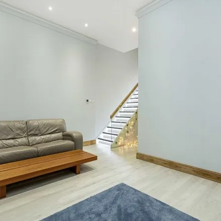 Rent this 4 bed apartment on City Slots in Racton Road, London
