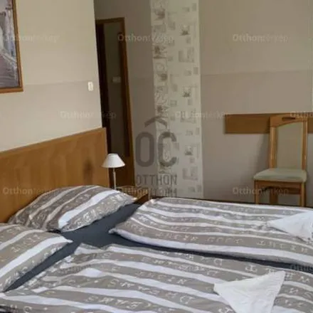 Rent this 2 bed apartment on Hajdúszoboszló in Hősök tere 19, 4200