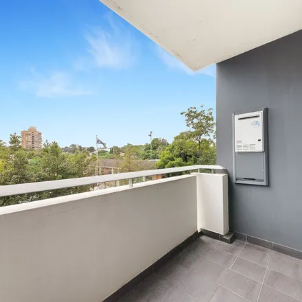 Rent this 3 bed apartment on 303 Miller Street in Cammeray NSW 2062, Australia