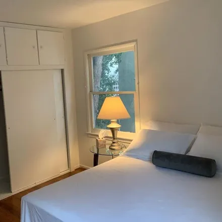 Rent this 1 bed house on West Hollywood