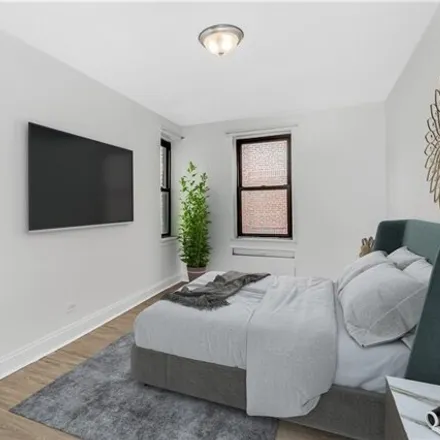 Image 5 - 445 West 240th Street, New York, NY 10463, USA - Condo for sale