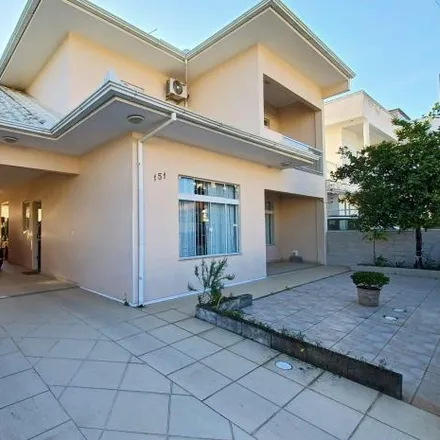 Buy this 4 bed house on Servidão Emília Antônio Gonçalves in Capoeiras, Florianópolis - SC