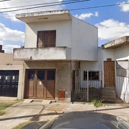 Buy this studio apartment on Carabobo 2930 in Partido de La Matanza, 1753 Villa Luzuriaga