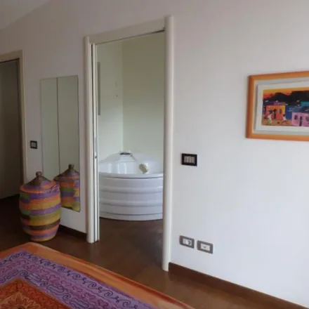 Image 6 - Nice 2-bedroom apartment near Crescenzago  Milan 20127 - Apartment for rent