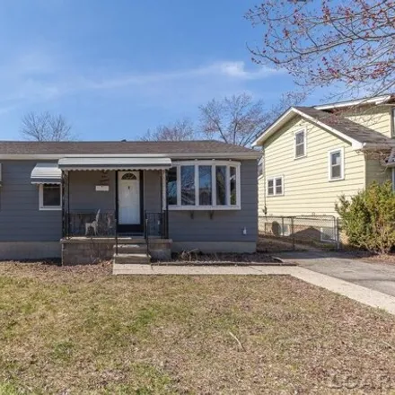 Buy this 3 bed house on 114 Clarence Street in Belleville, MI 48111