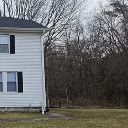 Buy this 4 bed house on 378 Boston Road West in Monson, Hampden County