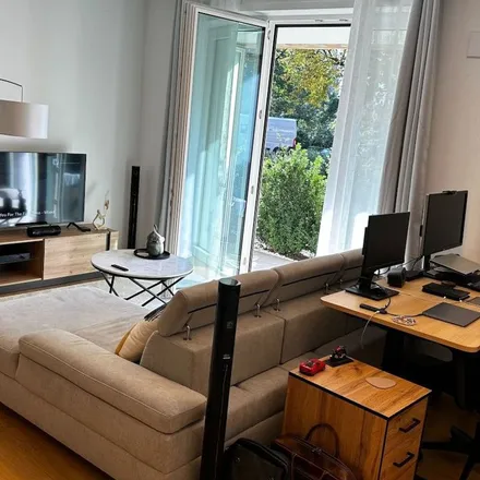 Rent this 3 bed apartment on Meenkwiese 3 in 5, 20251 Hamburg