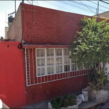 Buy this 3 bed house on Calle Zapotecas in Ciudad Azteca 1a. Sección, 55120 Ecatepec de Morelos