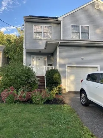 Rent this 3 bed townhouse on 20 Second Street in Framingham, MA 01701