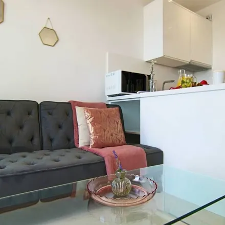 Image 4 - Paphos Municipality, Paphos District, Cyprus - Apartment for rent
