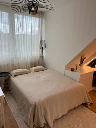 Rent this 1 bed apartment on Helenenwallstraße 5a in 50679 Cologne, Germany