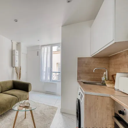 Image 4 - 46 Rue des Poissonniers, 75018 Paris, France - Apartment for rent
