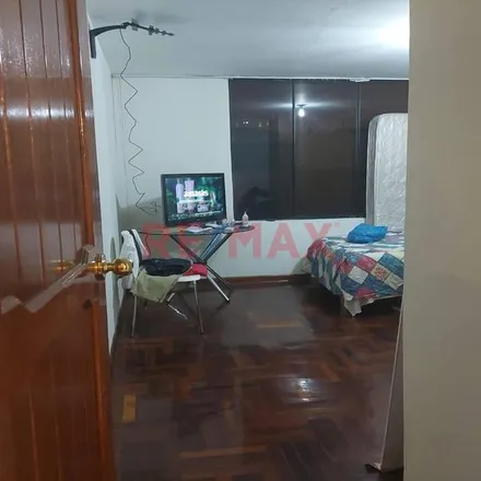 Rent this studio apartment on Avenida Agustín de la Rosa Toro 103 in San Luis, Lima Metropolitan Area 15019