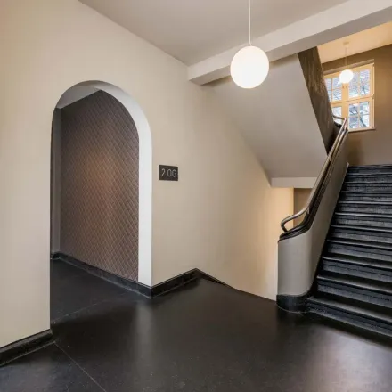 Rent this 3 bed apartment on Schrötteringksweg 11 in 22085 Hamburg, Germany