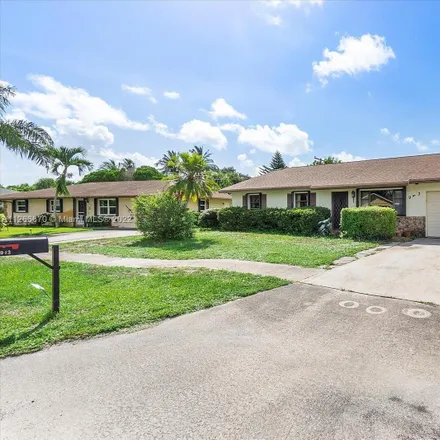 Buy this 4 bed house on 943 La Costa Way in Lantana, FL 33462