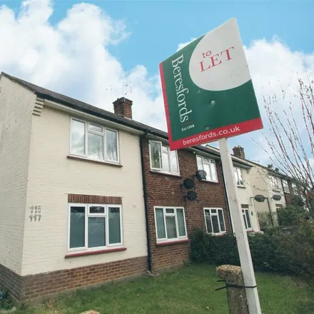 Rent this 1 bed apartment on 91 Hawthorn Avenue in Ingrave, CM13 2EG
