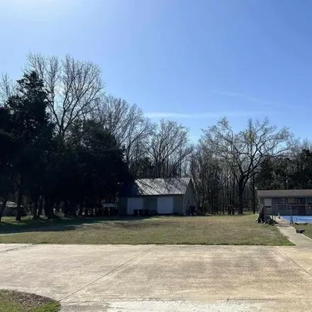 Image 5 - Fourth Saint Church, AR 242, West Helena, Helena-West Helena, AR 72355, USA - House for sale