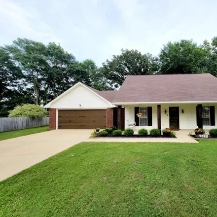 Buy this 3 bed house on 145 Brock Drive in Saltillo, MS 38866