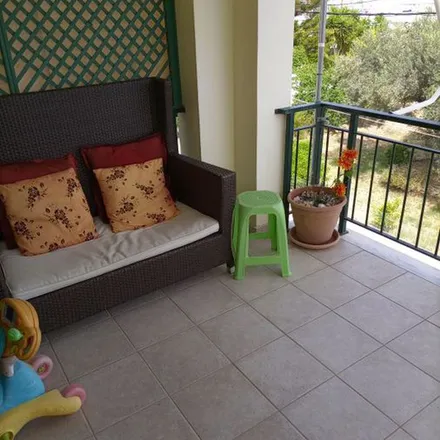 Rent this 2 bed apartment on unnamed road in Saronikos, Greece