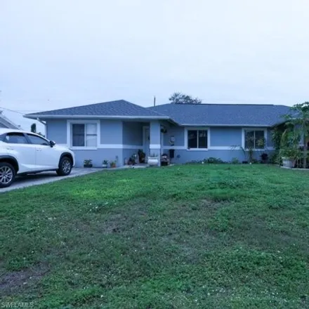 Buy this studio house on 2250 Hunter Boulevard in Collier County, FL 34116